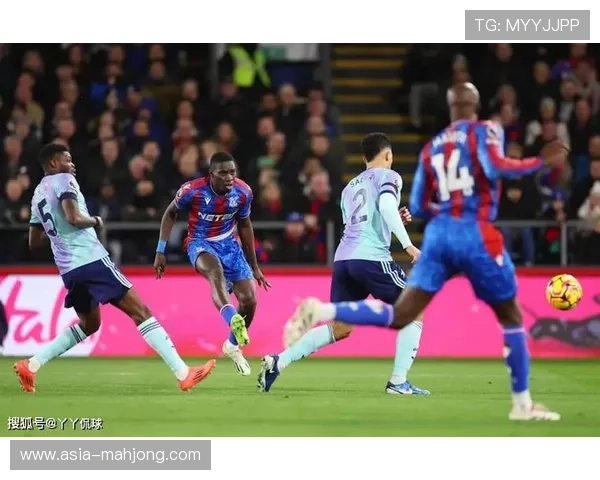 水晶宫在格拉斯纳带领下判若两队，结构性连贯性远超曼联