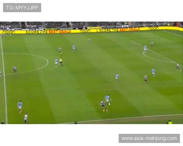 曼城上半场2-0领先热刺，谢尔基、塞梅尼奥先后破门