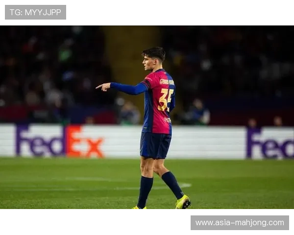 巴萨青训前锋希斯陶腘绳肌受伤，预计缺阵约3个月